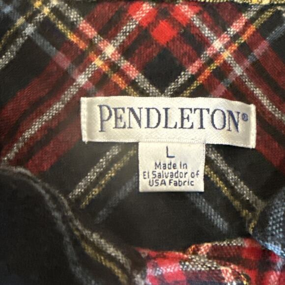 PENDLETON Jacket 100% Wool Tartan Plaid Red Black Button Women's Large -FLAW- - Picture 6 of 6